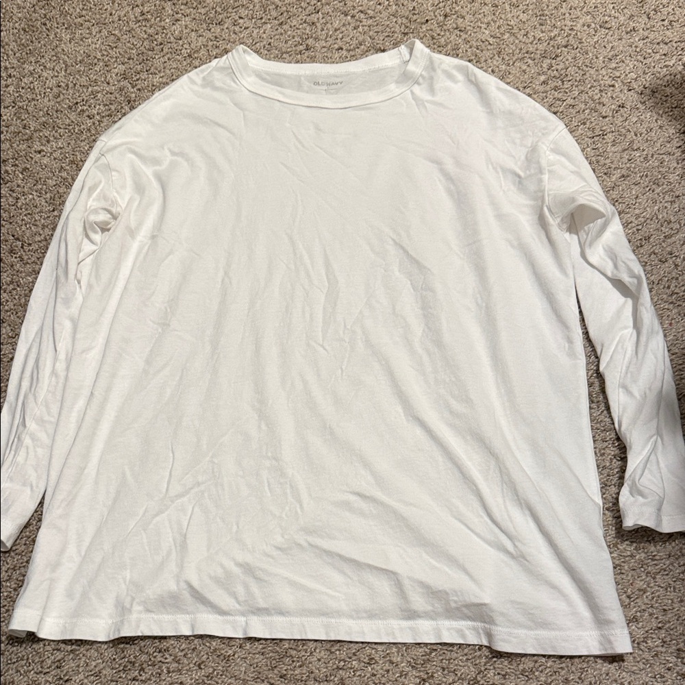 Old Navy White Long-Sleeve Crew Tee